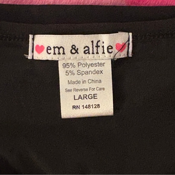 em & alfie Tee and Pink Fleece Pajama Set​​ - Picture 3 of 9